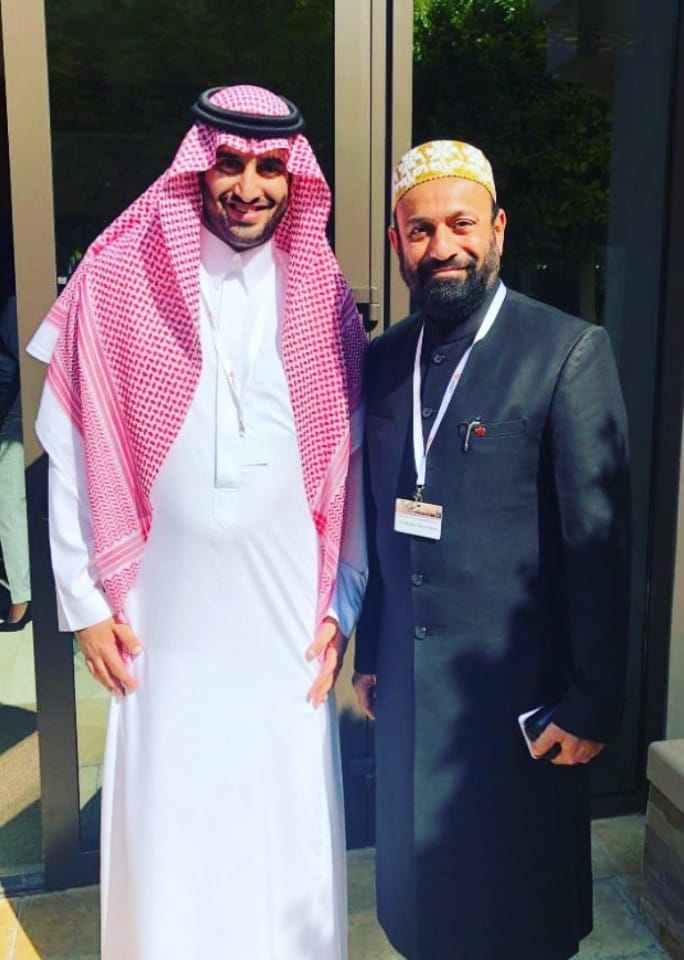 with HRH Prince Abdulaziz Bin Faisal Bin Abdul Majeed Al Saud – Chairman of Thra Al–Watan